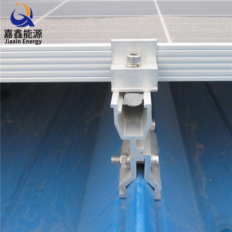 角驰彩钢瓦屋面点装式无导轨光伏支架- Jiangyin Jiaxin Energy