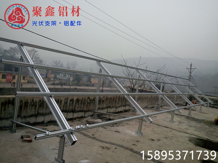 安陽10KW水泥平面屋頂鋁合金光伏支架.jpg